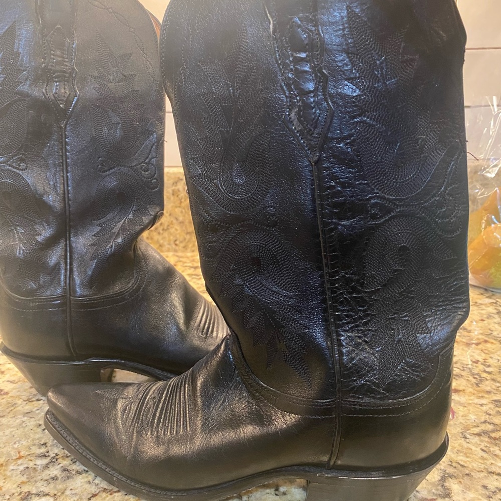 Womens Lucchese boots 1883